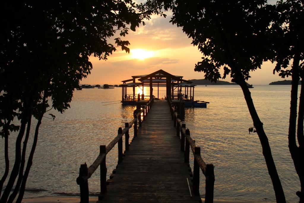 River Hotel Ha Tien Dış mekan fotoğraf