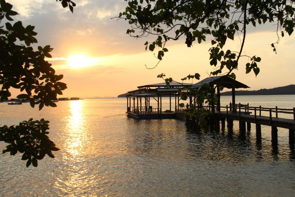 River Hotel Ha Tien Dış mekan fotoğraf