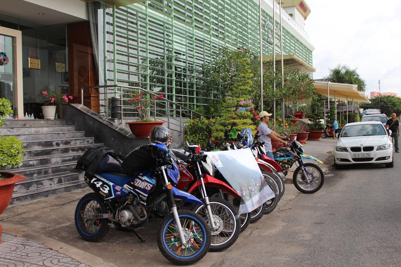 River Hotel Ha Tien Dış mekan fotoğraf